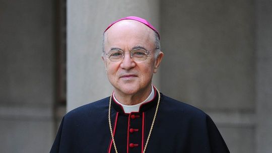 Mocne przesłanie Abp. Viganò, byłego Nuncjusza Apostolskiego w USA w sprawie kryzysu rosyjsko-ukraińskiego