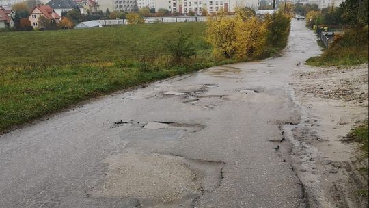 Modernizacja ulicy Norwida w Kościerzynie: Bez chodnika, ale z pasem dla pieszych