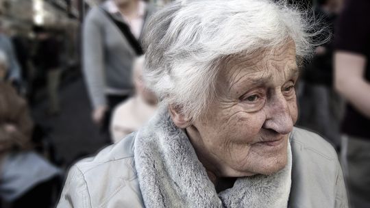 MOPS szuka chętnych do programu "Opieka na odległość"