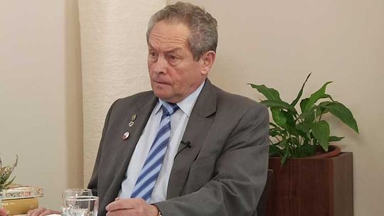 "Niezłomni nie sprzedawali honoru"