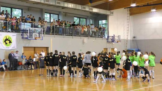 Nowa Karczma. Finał akcji "Całe Pomorze gra w Piłkę ręczną"