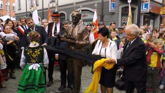 Nowy pomnik Aleksandra Majkowskiego