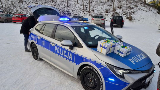 Nowy radiowóz dla kościerskich policjantów