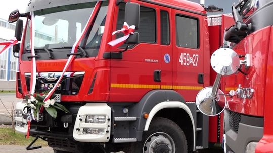 Nowy wóz gaśniczy dla OSP w Łubianie