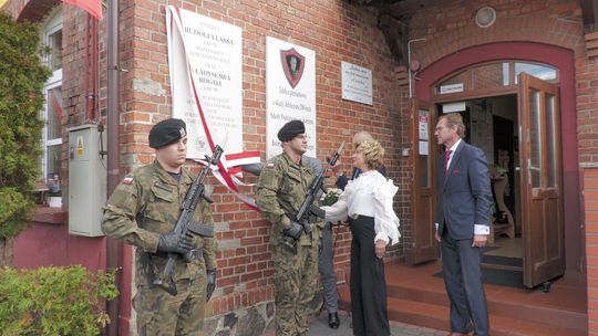 Korne: Odsłonięcie tablicy ku pamięci ofiar wojny