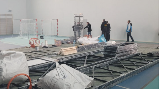 Otwarcie hali sportowej przy "Budowlance" przesunięte - stwierdzono usterki