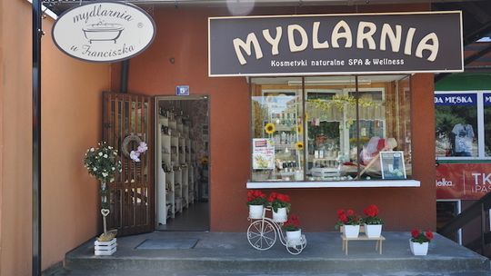 Owoc świętego drzewa z Afryki już dostępny w Mydlarni u Franciszka