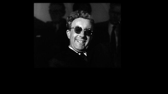 Plany psychopatów rządzących światem. Spełnia się apokalipsa