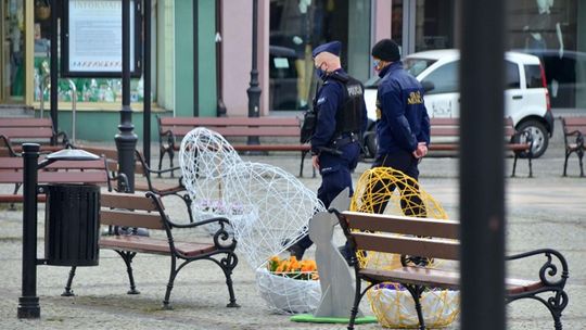 Policyjne patrole kontrolują lasy, parki i ulice
