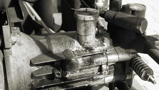 Pompy próżniowe – niezawodne rozwiązania dla precyzyjnych procesów technologicznych