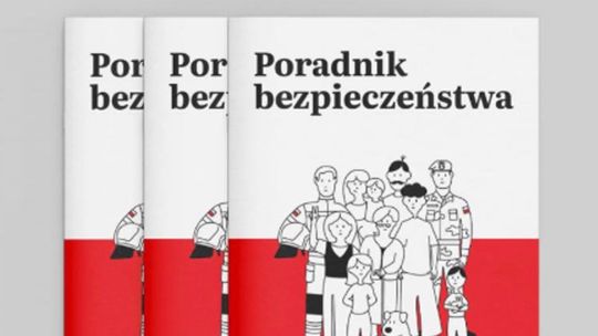 „Poradnik bezpieczeństwa” trafia do domów mieszkańców Powiatu Kościerskiego. Co zawiera i dlaczego powstał?