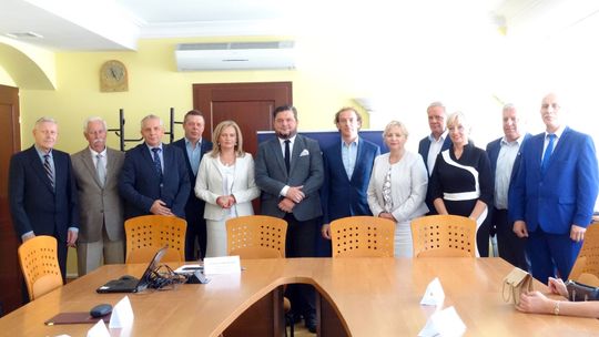 Powiat. Będą szczepienia przeciw pneumokokom dla osób 65 + z grupy ryzyka