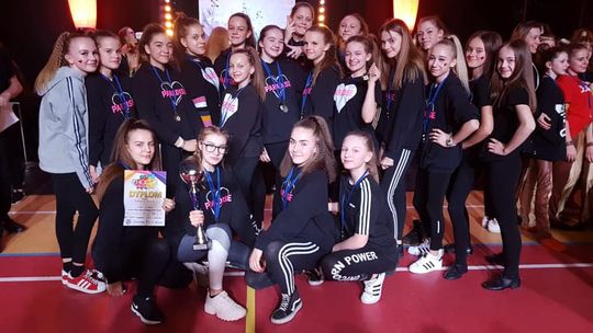 Powiat Kościerski. Sukces tancerek z Karsina