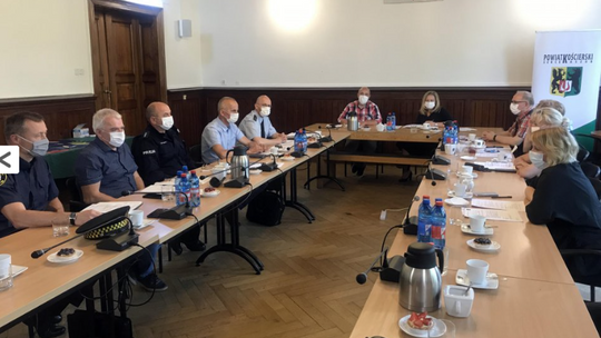 Przedstawiciele służb omawiali przygotowanie do sezonu wakacyjnego