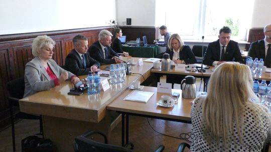 Rada Powiatu powołała komisje