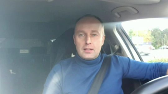 Radny miejski zarzuca przewodniczącej nieporadność