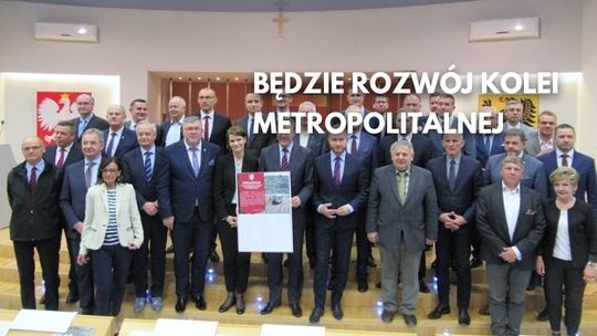 Razem dla PKM. Deklaracja rozwoju Pomorskiej Kolei Metropolitalnej podpisana Razem dla PKM. Deklaracja rozwoju Pomorskiej Kolei Metropolitalnej podpisana