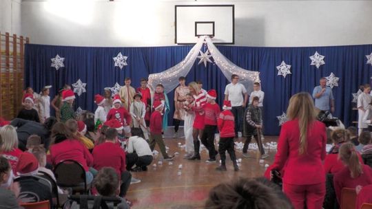 Rękodzieło i świąteczne jasełka w SOSW w Kościerzynie