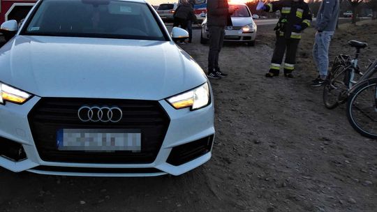 Rowerzysta wjechał pod Volkswagena