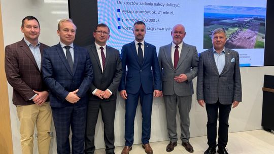 Rozpoczyna się przebudowa kluczowej drogi wojewódzkiej nr 221 między Kościerzyną a Nową Karczmą