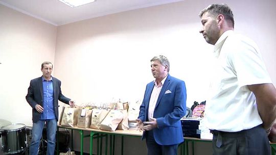 Solidarnie kompletują szkolne wyprawki