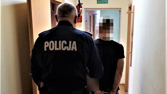 Strzelił w okno z wiatrówki