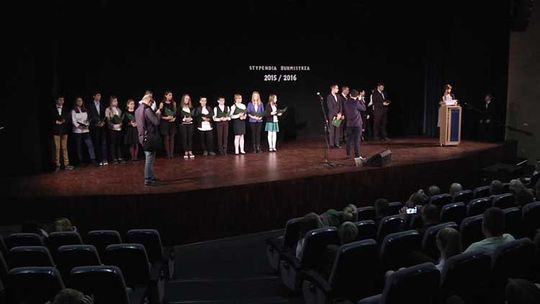 Stypendia dla 51 najzdolniejszych