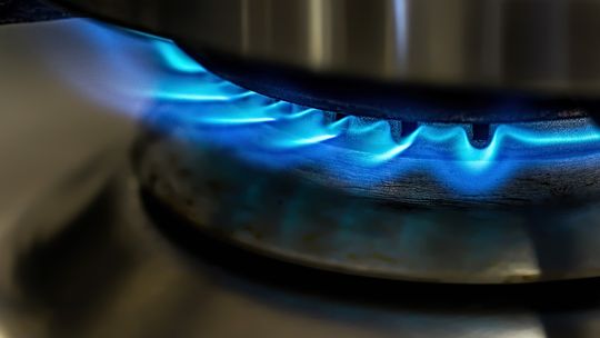 Transformacja energetyczna mocno przyspiesza.Zakaz montowania pieców na gaz