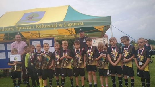 Turniej piłki nożnej o puchar starosty w Lipuszu Turniej piłki nożnej o puchar starosty w Lipuszu