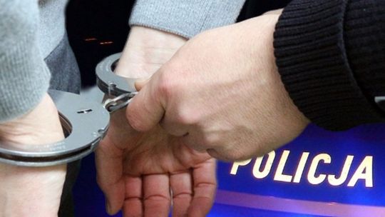 Ukradł kartę bankomatową i ruszył na zakupy