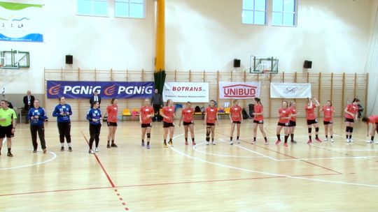 UKS PCM przegrywa spotkanie ligowe i spada na koniec tabeli