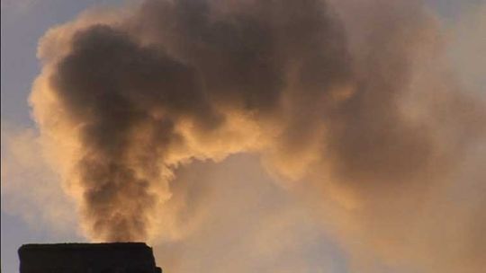 Uważaj czym palisz w piecu. Będą kontrole