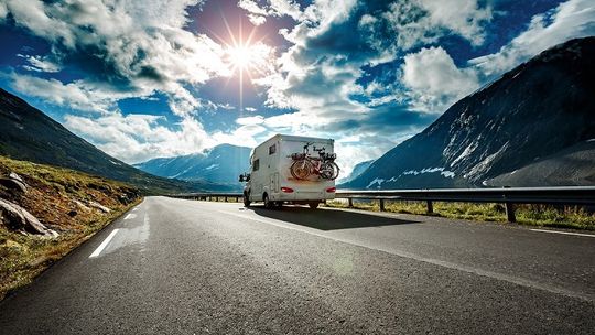 Wakacje z dziećmi kamperem – o czym pamiętać?