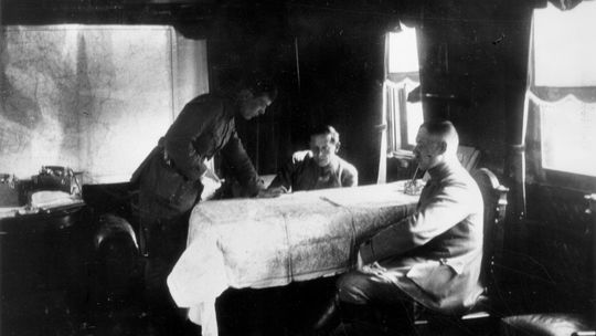 Wiktoria 1920. Tydzień po tygodniu