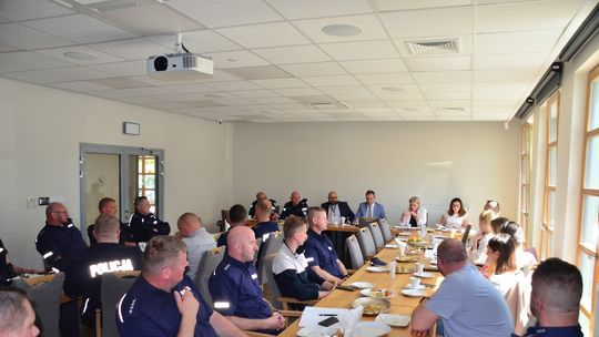 Wspólne spotkanie policji i prokuratury