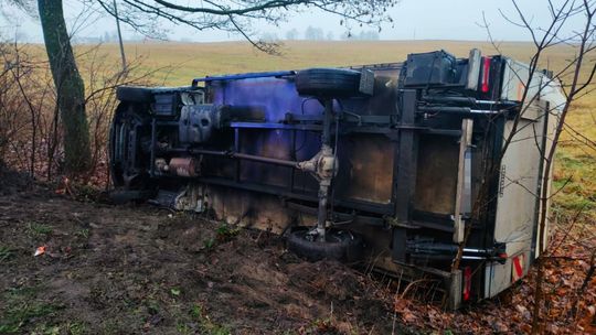 Wypadek w Zieleninie: Kierująca Iveco trafiła do szpitala
