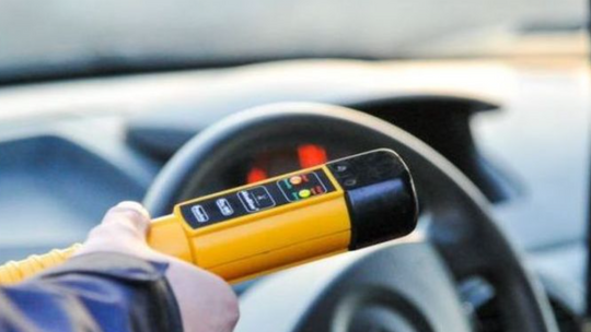 Wypił 0,7l i wsiadł za kierownicę. Miał pecha, trafił na patrol