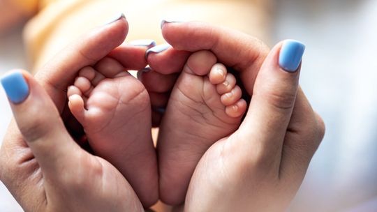 Wyprawka dla noworodka - czego nie może w niej zabraknąć?