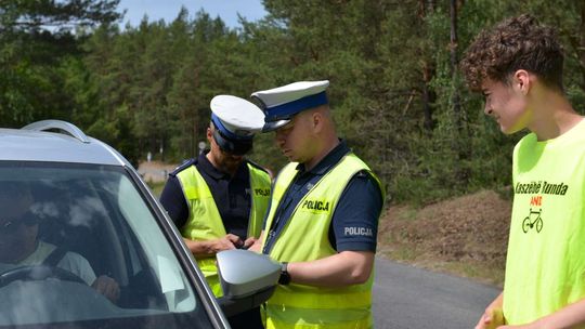 Zabezpieczali przejazd rowerzystów