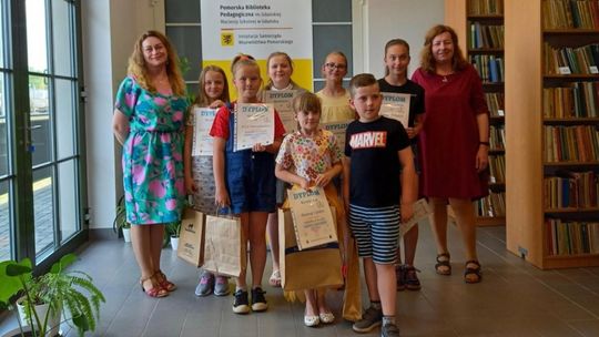 Znamy nagrodzonych w konkursie "Zakładka  do książki"