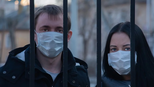 Zostań w domu. Konsekwencje dla osób, które łamią kwarantannę...