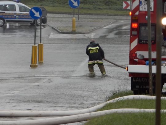 Intensywne opady nad Kościerzyną - miasto ponownie zalane