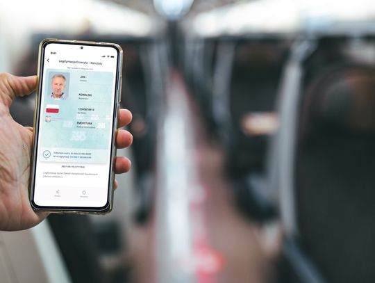 Legitymacja emeryta dostępna już w komórce