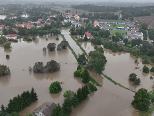 Mieszkańcy regionu solidarni z powodzianami - ruszają zbiórki darów