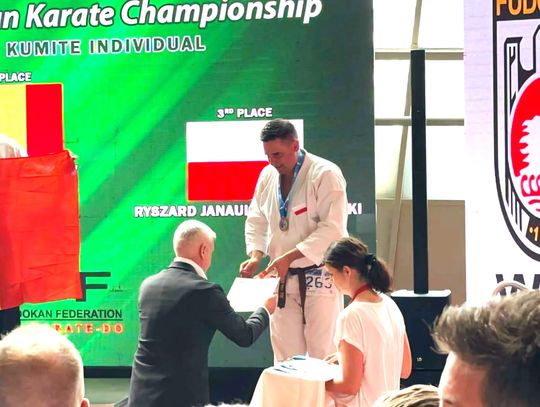 Mieszkaniec powiatu kościerskiego dwukrotnie na podium Mistrzostw Europy w Karate