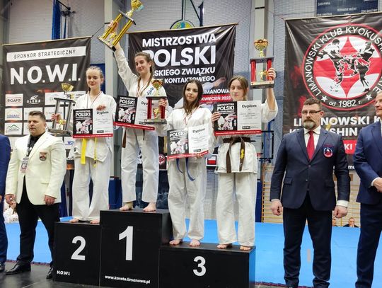 Pięć medali kościerskich karateków