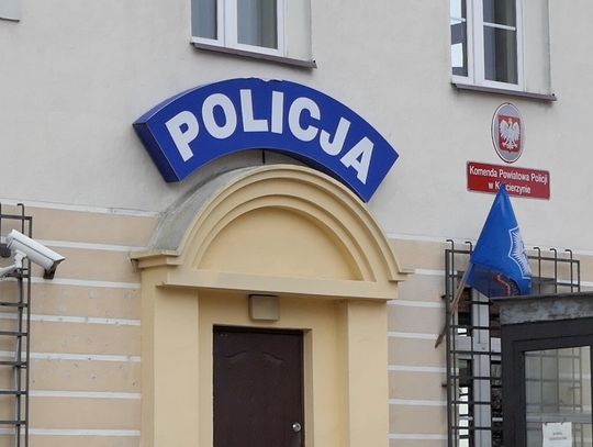 Policjanci i strażacy rozpoczęli protest