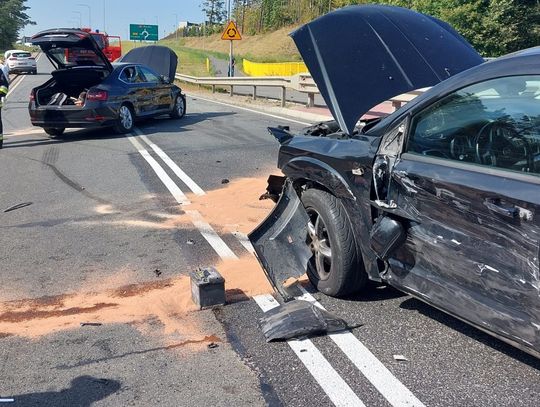 Poważny wypadek na DK20 w Kornem