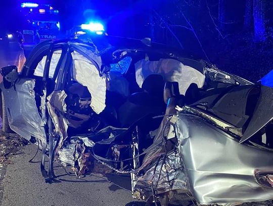 Wypadek w Grabówku. Policja szuka kierowcy i świadków zdarzenia