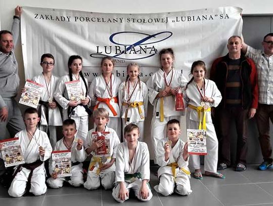 Zawody karate w Warszawie. Mamy srebrne i brązowe medale!